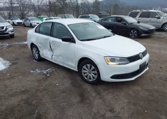 3VW2K7AJ9EM418030: 44057192