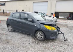 ML32AUHJ6RH005926: 44060632