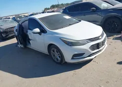 1G1BE5SM4H7186175: 44060691