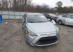 3MYDLBYV5JY323621: 44060918