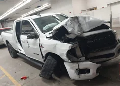 3C6UR5DL3RG179465: 44063542