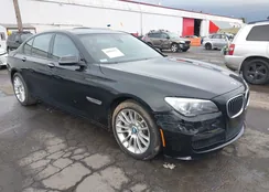 WBAYA8C5XED499800: 44064431