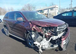 5TDDZRFH3KS711216: 44065381