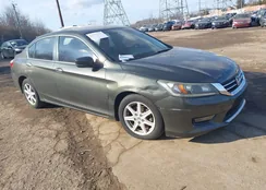 1HGCR2F56FA059110: 44065585