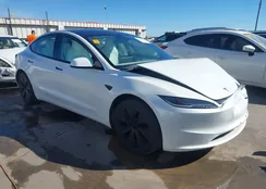 5YJ3E1EB6RF792488: 44069199