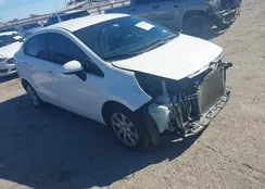 KNADM4A35E6337349: 44070070