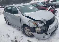 2T1LR30E26C561685: 44071208