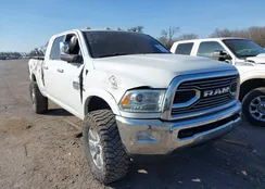 3C6UR5PL5JG328572: 44073809