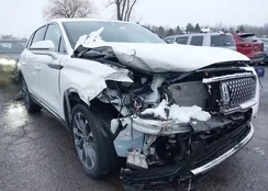 2LMPJ8KP3PBL25996: 44076155