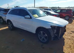 W1N0G8EB3LF828574: 44077008