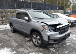 5FPYK3F58SB020817: 44079808