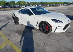 JF1ZNBB13S8753316: 44079289