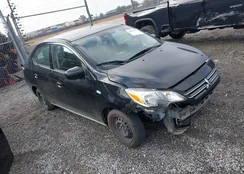 ML32FUFJ8NHF03613: 44079431