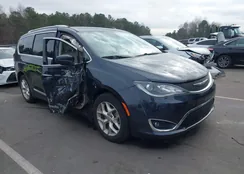 2C4RC1BGXLR121305: 44081750