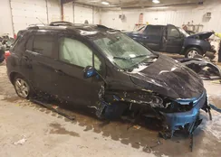 KL7CJPSM9NB528325: 44081272