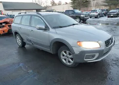 YV4BZ982681015856: 44081410