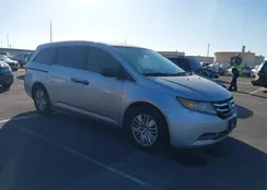 5FNRL5H23FB064710: 44083758