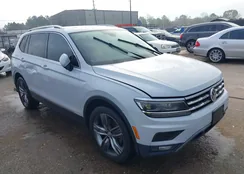 3VV5B7AX4JM102051: 44083987