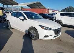 3MZBN1U75JM176948: 44084475