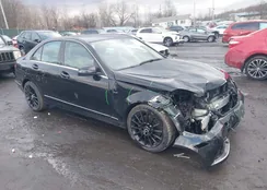 WDDGF8AB5DA832385: 44085880