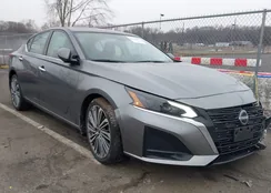 1N4BL4EW9RN330987: 44086777