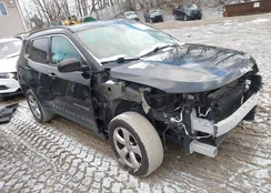 3C4NJDBBXJT199412: 44088071