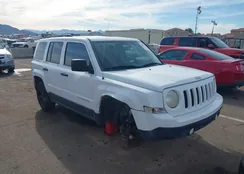 1C4NJPBA8ED812549: 44087163