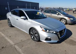 1N4BL4EV4KC241742: 44089448