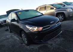 3KPA24AD1PE629341: 44090314