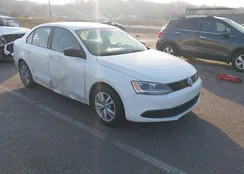 3VW2K7AJ6EM237094: 44091304