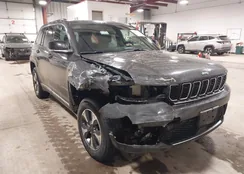 1C4RJYB6XS8700696: 44093144