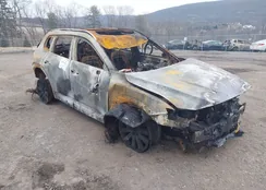 7MMVABEY2SN325137: 44093536