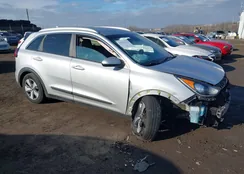 KNDCB3LC0K5275680: 44094828