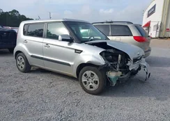 KNDJT2A58D7560055: 44094197