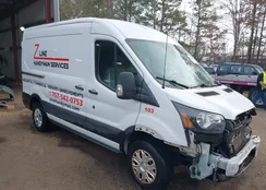 1FTYR1CM3KKB15423: 44095560