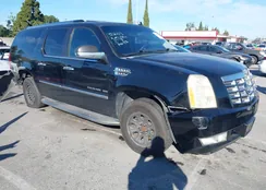 1GYS3HEF2BR217425: 44096306