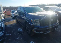 1N6AA1E54HN526087: 44099825