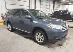 5TDBK3EH3CS164105: 44100140