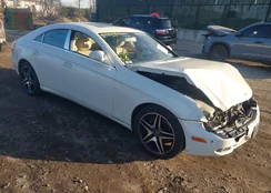 WDDDJ72X38A121506: 44101165