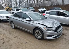 3VWC57BU0LM082270: 44102669