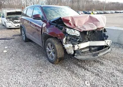 5TDJKRFHXFS165592: 44102876