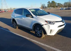 2T3BFREV8JW851668: 44104643