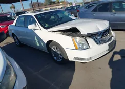 1G6KD5EY0AU131242: 44104780