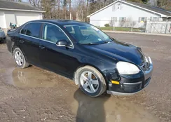 3VWRM71K79M032195: 44104455