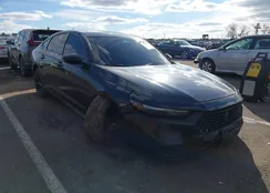 1HGCY1F34PA033893: 44105946