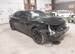 2C3CDXGJ0PH628675: 44106844