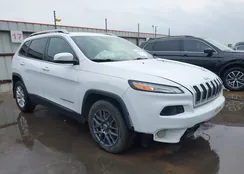 1C4PJLCB8HW640539: 44108086