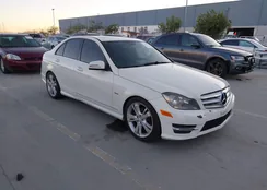 WDDGF4HB9CA628444: 44107304