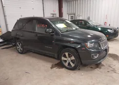 1C4NJDEB6GD572908: 44110869