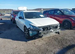 1N4BL4CV8LC137145: 44111588